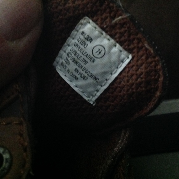 Childs Oshkosh bgosh boys shoes - Picture 2 of 2